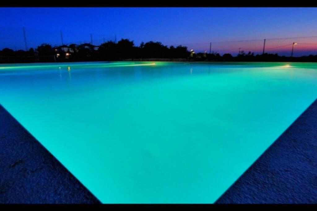 Alavanda Porec - App S Bazenom Exterior foto